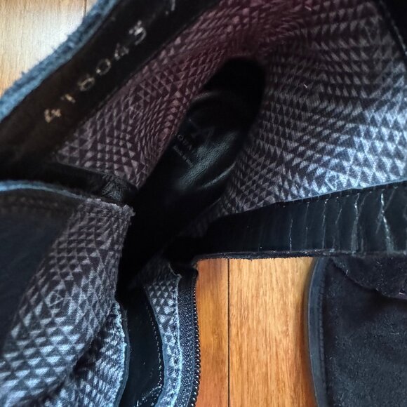 Aquatalia Liv waterproof black suede ankle boots, size 7.5 - Picture 7 of 14